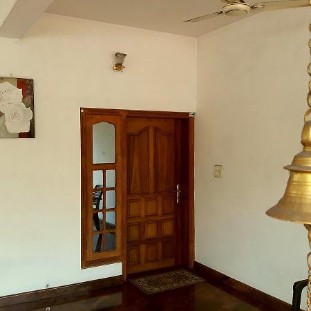 Aham Yoga Nest Bed and Breakfast Alappuzha Exteriör bild