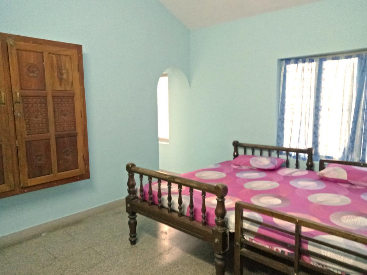 Aham Yoga Nest Bed and Breakfast Alappuzha Exteriör bild